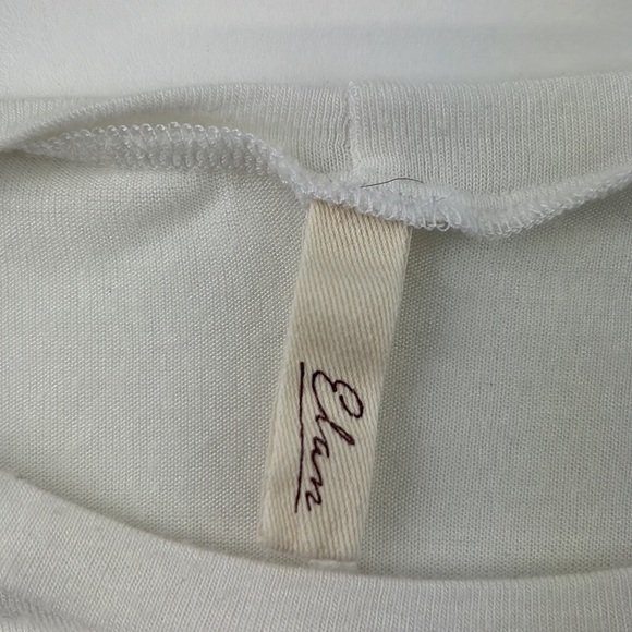 Elan oversized white asymetrical ½ sleeve top - Picture 3 of 9